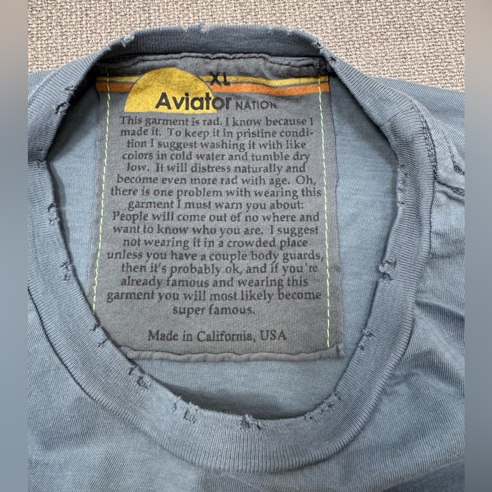 Aviator Nation charcoal gray tee with design.  Size XL. - Picture 3 of 6